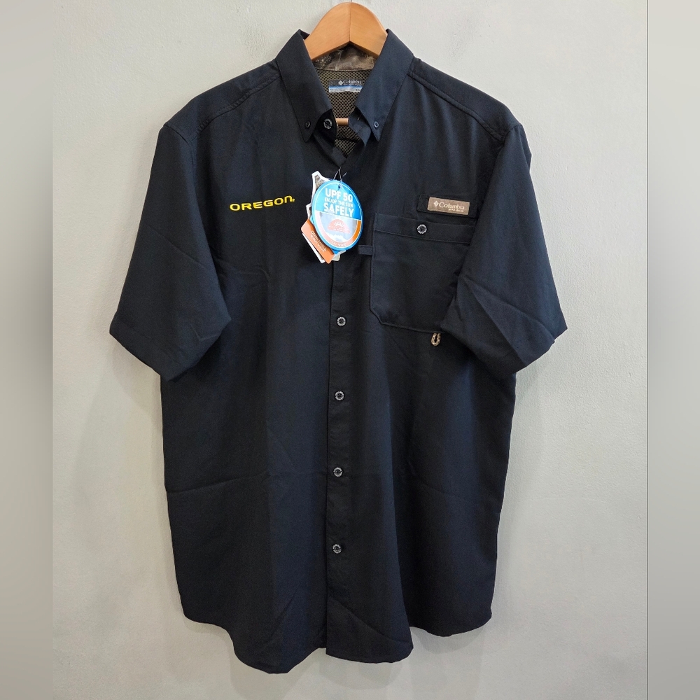 Oregon Ducks Columbia PHG Button Shirt Black Fishing Hiking Men's Size Medium